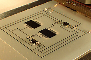 On-demand digital printing with aerosol jet print head