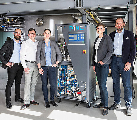 Die Wolkenmacher (Bild: Patrick Langer / KIT)