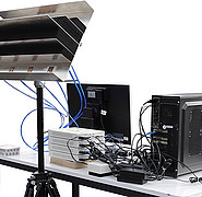 Beispielanwendung am Institut für Hochfrequenztechnik und Elektronik (IHE): MIMO-OFDM-Radarsystem für die Detektion von Drohnen. (Bild: Benjamin Nuß / KIT)