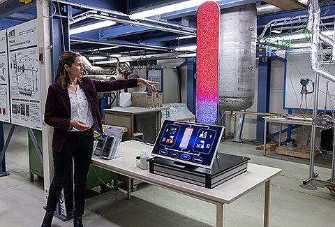 Spotlight on the quick-change artists