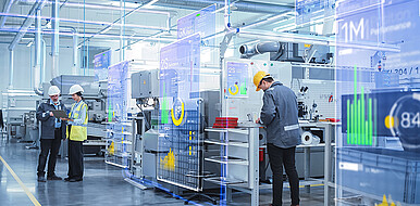 Visualisierung einer vernetzten Produktionsumgebung, in der die Maschinen und Arbeitsplätze untereinander relevante Daten austauschen. (Bild: Gorodenkoff / Shutterstock.com)