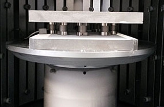 Deformation control for diffusion bonding 