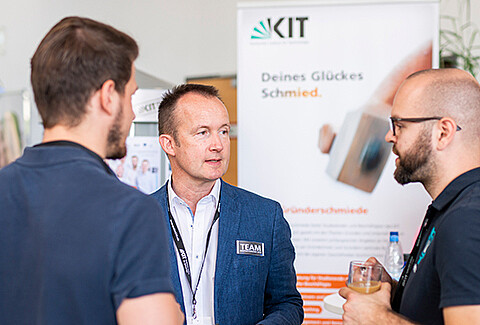 Professions in technology transfer: Start-up consultant