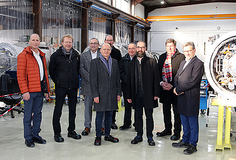 From project to product: Mobile cloud chamber PINE