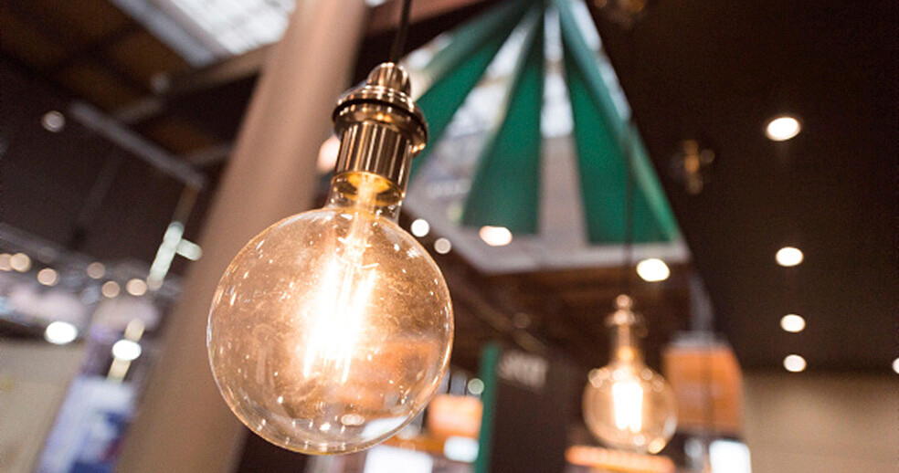 Das KIT verfügt mit rund 5.000 Forschenden an mehr als 120 Instituten über ein breites Spektrum an Forschungsthemen. Dort entstehen unzählige Ideen, die in einer Erfindung resultieren können. (Bild: KIT)