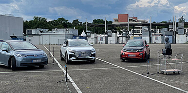 Study Design: The pedestrian safety systems of three electric vehicles are compared and their effectiveness and noise pollution are analyzed.