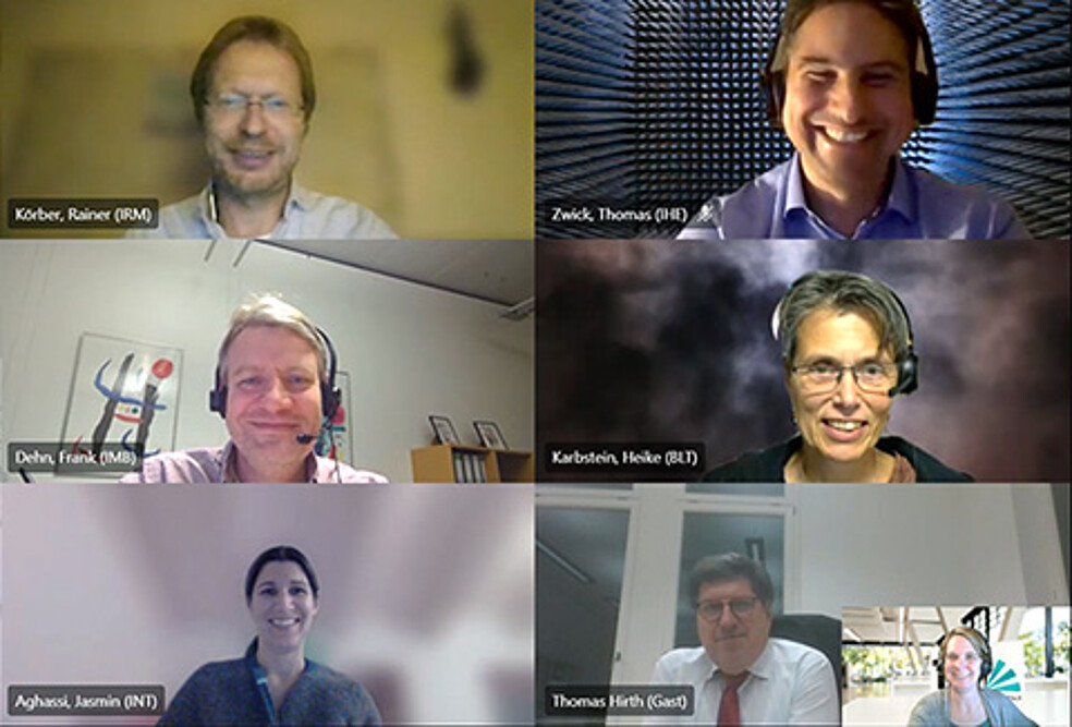 Dr. Eric Braun shares his know-how on investment and shareholding at the NEULAND Innovation Day with people interested in founding a company from KIT. (Image: KIT)